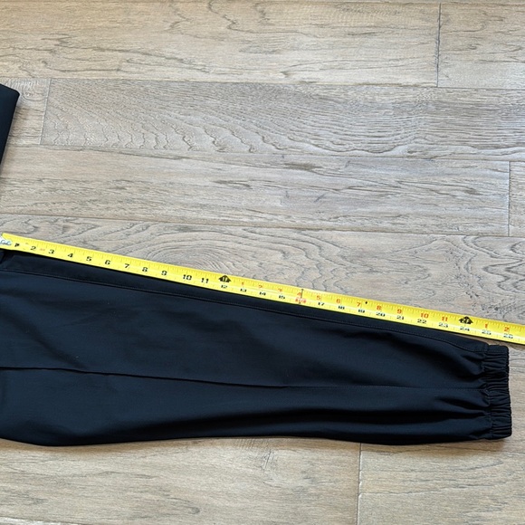 Lululemon Warpstreme High-Rise 7/8 Jogger Black Size 28 - Picture 10 of 11